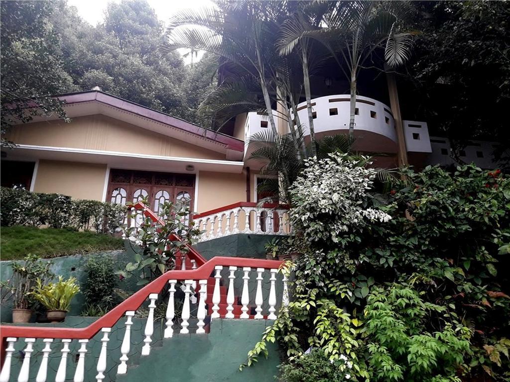 Greenwood Kandy Homestay Екстер'єр фото
